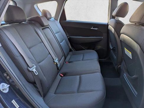 Used 2011 Hyundai Elantra GLS w/ Popular Equipment Pkg 2 image 18