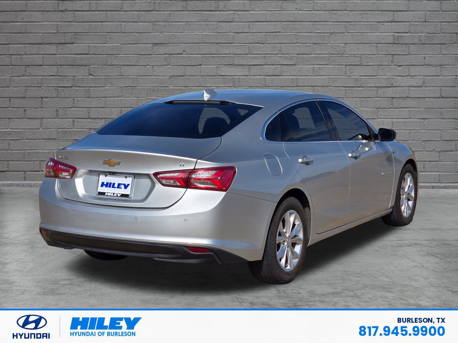 Used 2020 Chevrolet Malibu LT FWD image 4