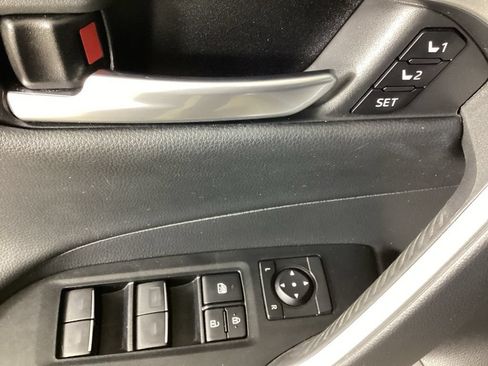 Used 2023 Toyota RAV4 XSE AWD/4WD image 18