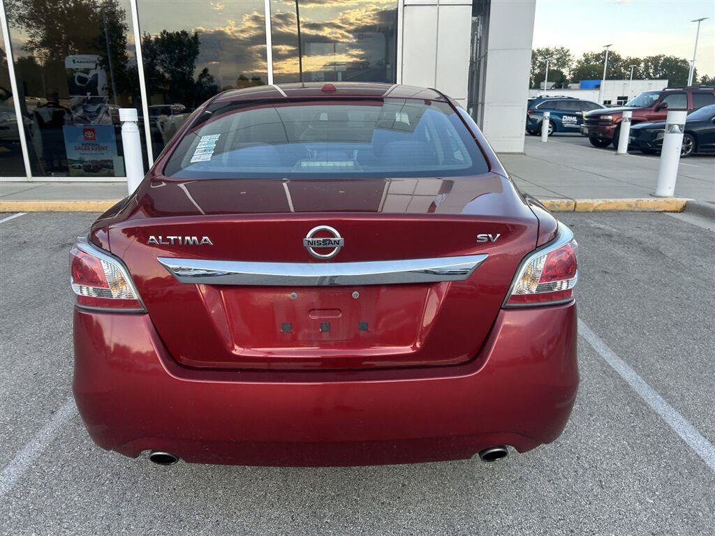 Used 2015 Nissan Altima 2.5 SV w/ Convenience Package FWD image 15