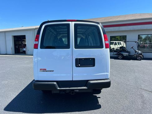 Used 2026 Chevrolet Express 2500 w/ Driver Convenience Package RWD image 6