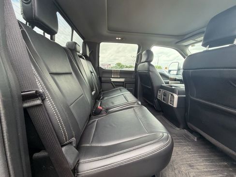 Used 2017 Ford F250 Lariat w/ Lariat Ultimate Package AWD/4WD image 18
