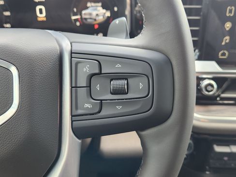 New 2026 GMC Sierra 1500 SLT w/ SLT Convenience Package AWD/4WD image 34