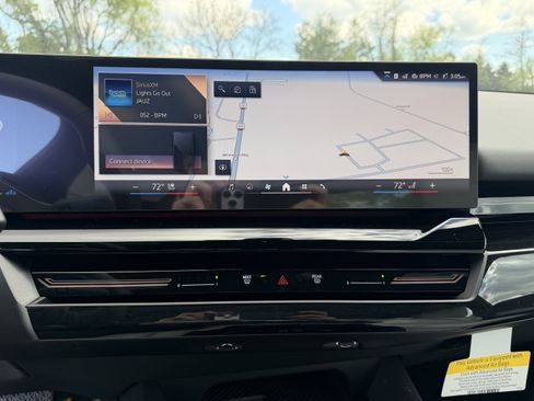 New 2026 BMW 530i xDrive w/ Premium Package AWD/4WD image 13