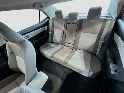 Used 2019 Toyota Corolla LE FWD image 13