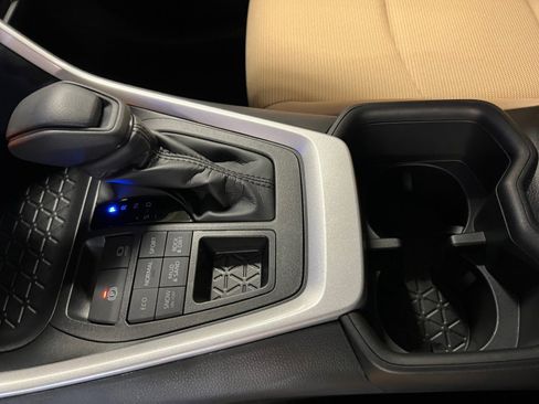 New 2025 Toyota RAV4 LE image 20