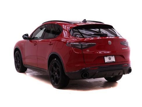 New 2026 Alfa Romeo Stelvio Sprint w/ Convenience Package image 5