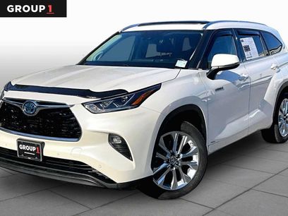 Used 2021 Toyota Highlander Limited