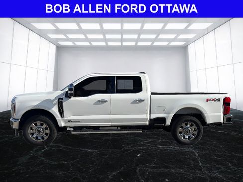 Used 2026 Ford F250 Lariat w/ Chrome Package AWD/4WD image 4