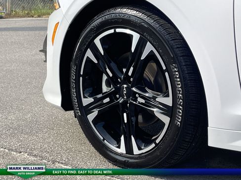 Used 2022 Kia K5 GT-Line image 11