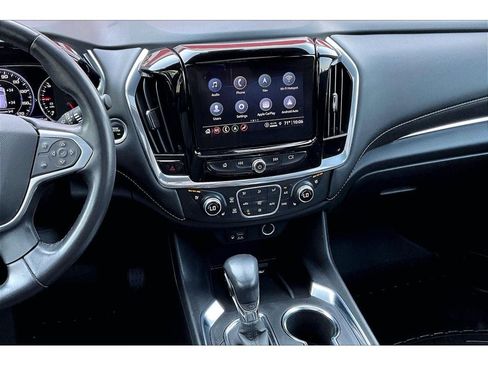 Used 2022 Chevrolet Traverse Premier w/ Redline Edition AWD/4WD image 7