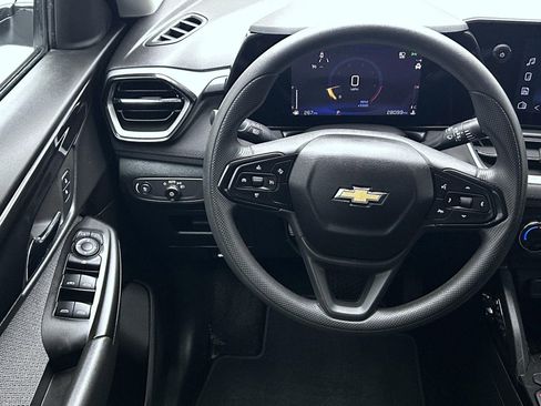 Used 2024 Chevrolet TrailBlazer LS w/ LS Convenience Package image 12