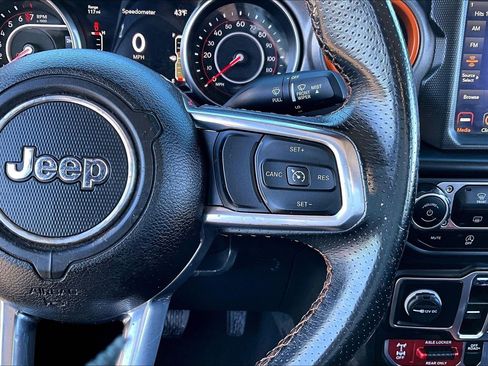 Used 2022 Jeep Gladiator Mojave w/ Trailer Tow Package image 20