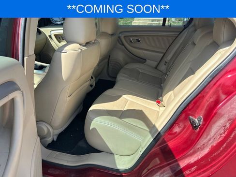 Used 2018 Ford Taurus SEL w/ Equipment Group 201A FWD image 11