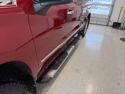 Used 2021 Chevrolet Silverado 1500 LT w/ Z71 Off-Road Package image 5