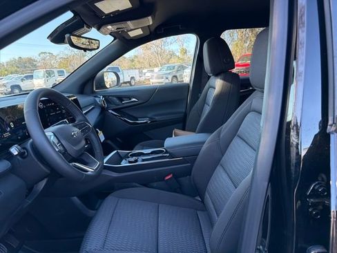 New 2026 Chevrolet Equinox LT w/ Midnight Edition image 21