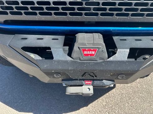 Used 2022 Ford Bronco Badlands w/ Sasquatch Package AWD/4WD image 4