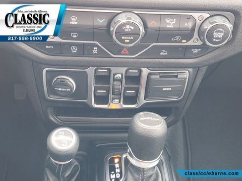 Used 2025 Jeep Gladiator Sport AWD/4WD image 20
