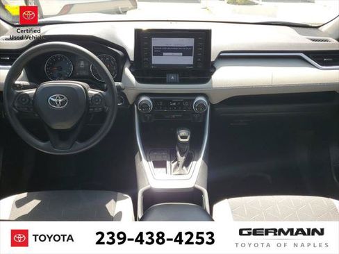 Certified 2022 Toyota RAV4 XLE w/ Convenience Package FWD image 18