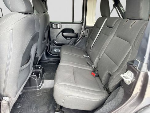 Used 2021 Jeep Wrangler Unlimited Sport AWD/4WD image 23