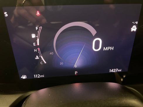 Certified 2024 Buick Encore GX Preferred AWD/4WD image 20