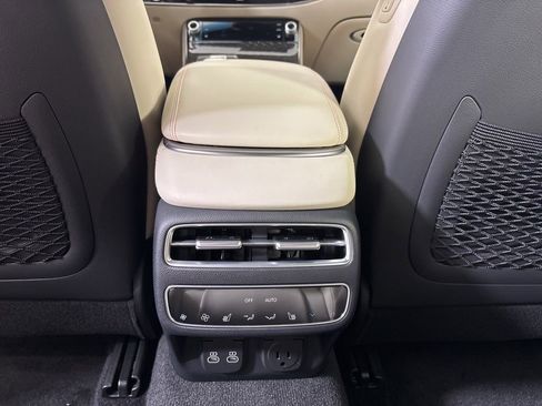 New 2026 Genesis GV70 3.5T Sport Prestige AWD/4WD image 22