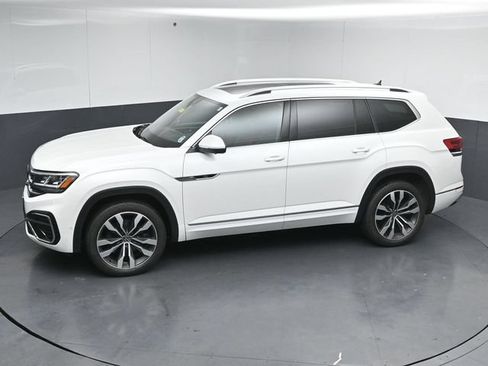 Used 2023 Volkswagen Atlas SEL Premium AWD/4WD image 48