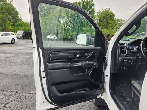 Used 2022 RAM 1500 Limited w/ Night Edition AWD/4WD image 18
