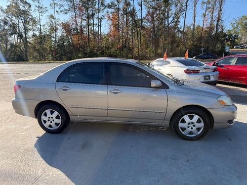Used 2006 Toyota Corolla LE image 7
