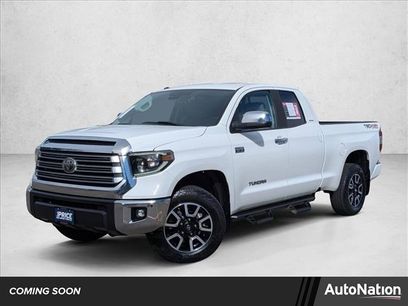 Used 2019 Toyota Tundra Limited w/ Limited Premium Package