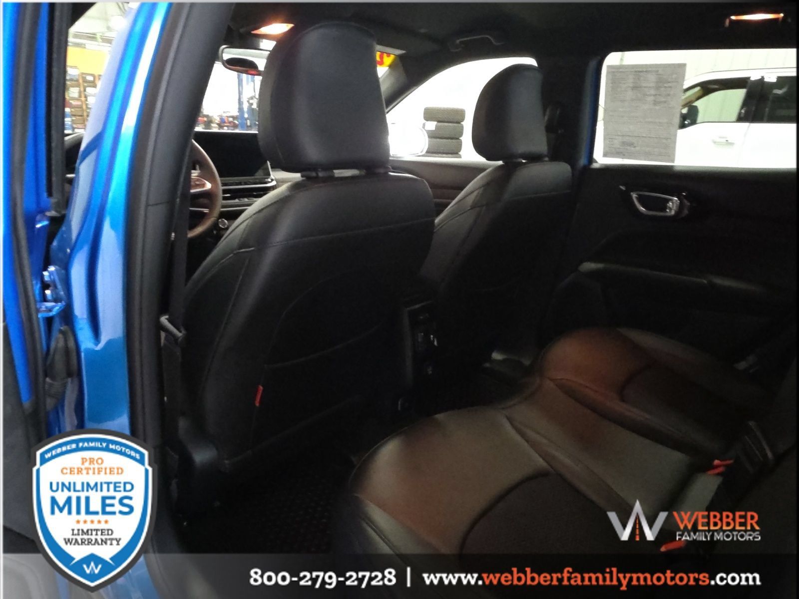 Used 2024 Jeep Compass Trailhawk AWD/4WD image 16