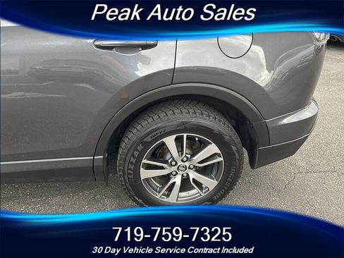 Used 2017 Toyota RAV4 XLE w/ All Weather Liner Package FWD image 10