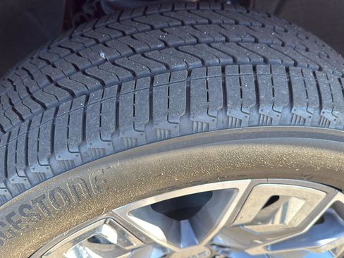 Used 2024 GMC Sierra 1500 Denali w/ Denali Reserve Package image 10