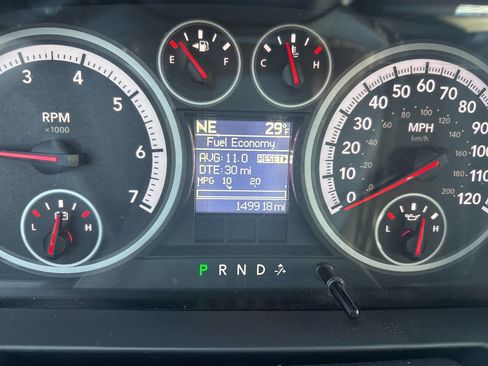 Used 2011 RAM 1500 Sport w/ Remote Start & Security Group image 33