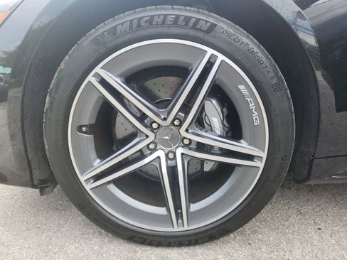 Used 2021 Mercedes-Benz AMG GT 43 w/ Driver Assistance Package image 26