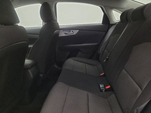 Used 2024 Kia Forte LXS image 18