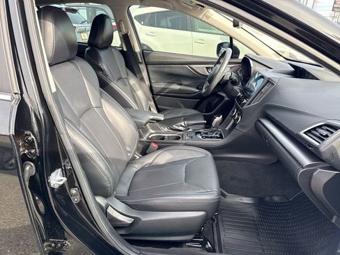 Used 2023 Subaru Impreza 2.0i Limited image 11