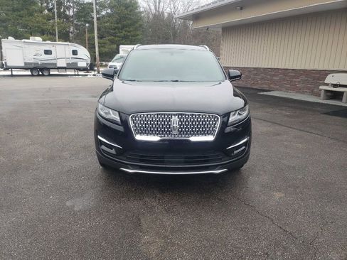 Used 2019 Lincoln MKC Premiere image 2