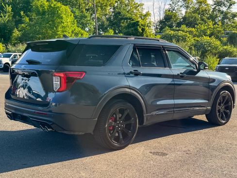 Used 2024 Ford Explorer ST w/ Equipment Group 401A AWD/4WD image 3