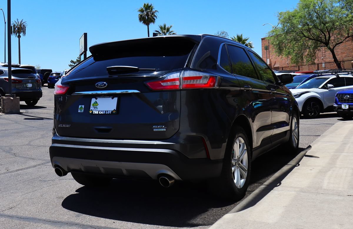 Used 2020 Ford Edge SEL FWD image 13