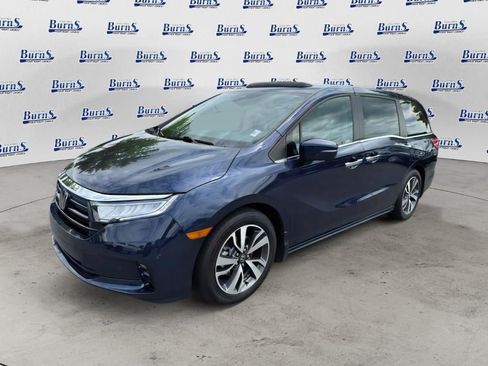 Used 2023 Honda Odyssey Touring image 5