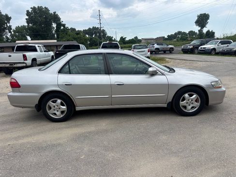 Used 1998 Honda Accord EX image 5
