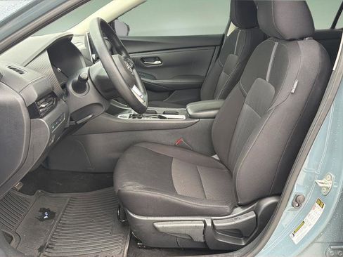 Certified 2024 Nissan Sentra SV FWD image 17