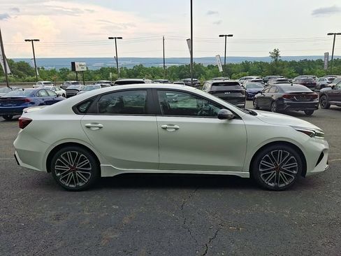 Certified 2023 Kia Forte GT FWD image 6