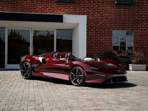 Used 2021 McLaren Elva image 1