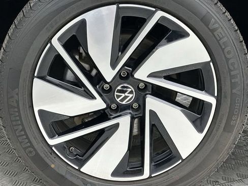 Used 2024 Volkswagen Atlas SE image 10