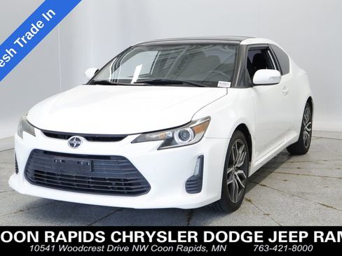 Used 2014 Scion tC FWD image 1