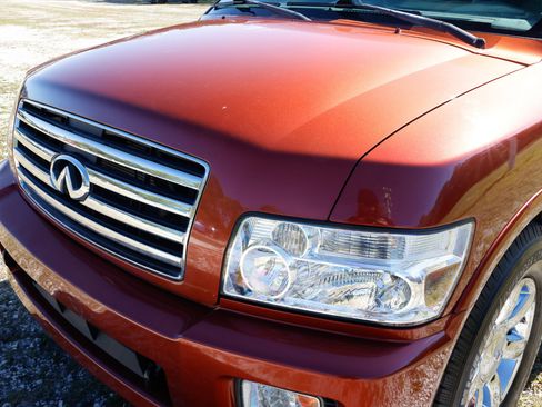 Used 2004 INFINITI QX56 RWD 4DR w/ Smart Vision Pkg image 26