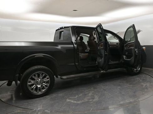 Used 2017 Nissan Titan Platinum Reserve AWD/4WD image 27
