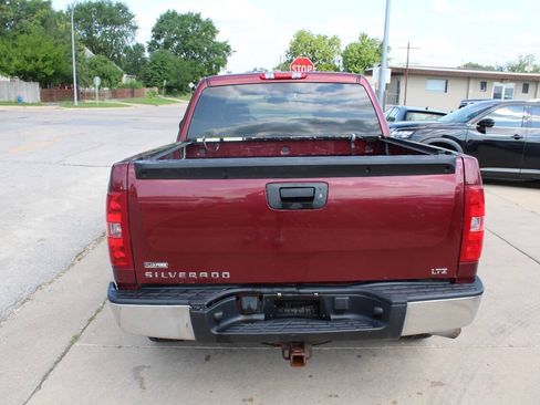 Used 2009 Chevrolet Silverado 1500 LTZ w/ LTZ Plus Package AWD/4WD image 7